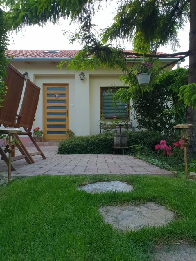 Fuered Deluxe Garden Apartment Balatonfüred Dış mekan fotoğraf