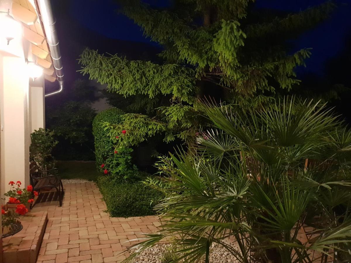 Fuered Deluxe Garden Apartment Balatonfüred Dış mekan fotoğraf