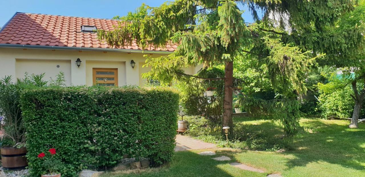 Fuered Deluxe Garden Apartment Balatonfüred Dış mekan fotoğraf